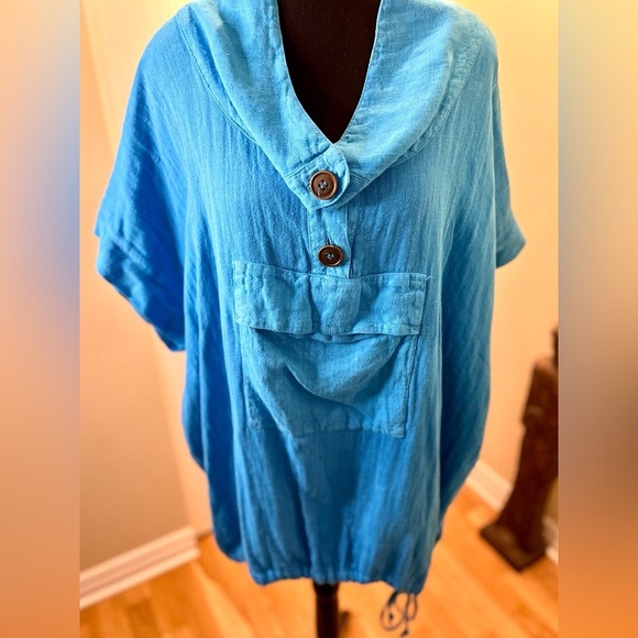 NWOT /UNO Linen ‘Dagfrid blouse’ aqua blue w/fpocket & buttons, draw string hem - Picture 6 of 9